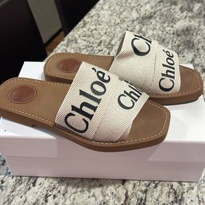 Chloe Woody Slides (white)